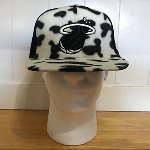 ✨BRAND NEW✨ Limited Edition Miami Heat SnapBack